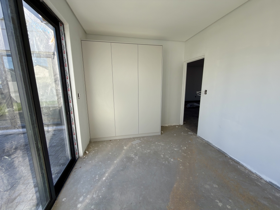 4 Bedroom Property for Sale in Sandown Western Cape